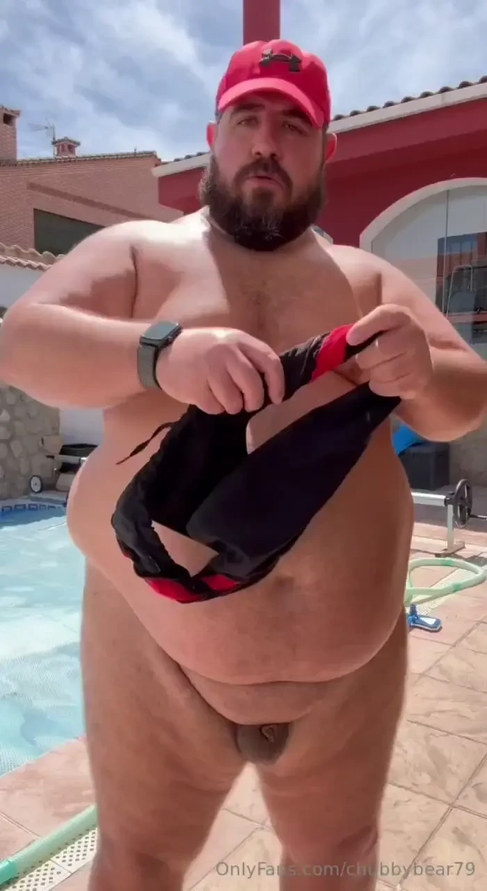 Superchub enjoying a warm day 