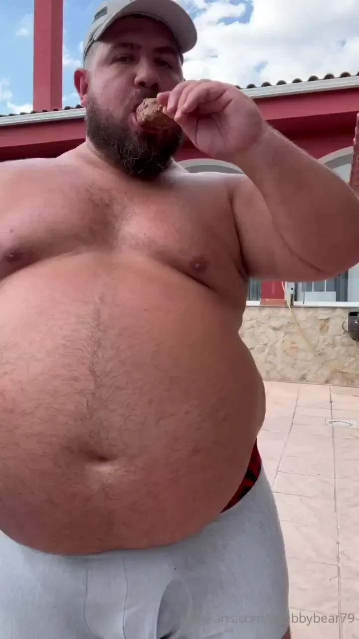 I guess having too many ice creams can make you fat 