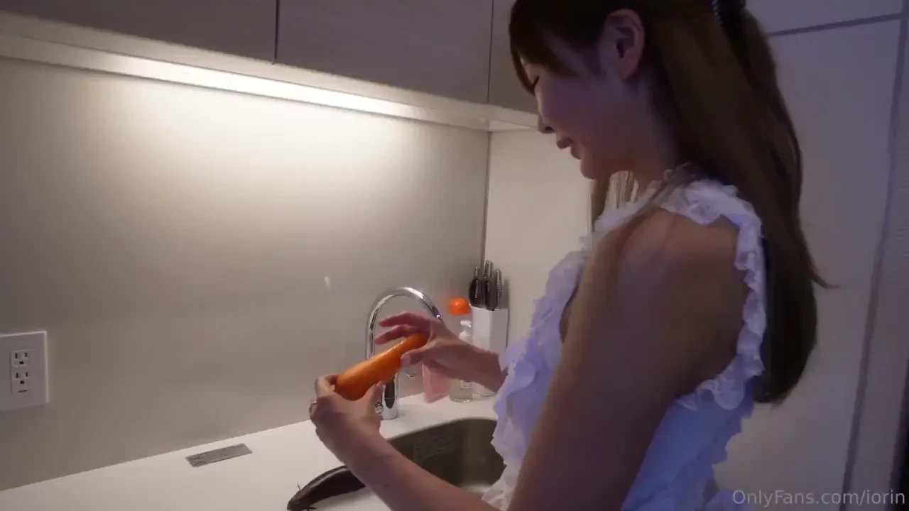 Onani with vegetables 