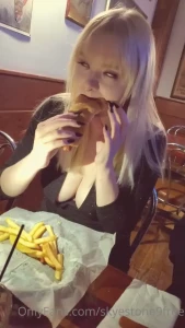 Mmm yummy i bet you wish you were the one in my mouth