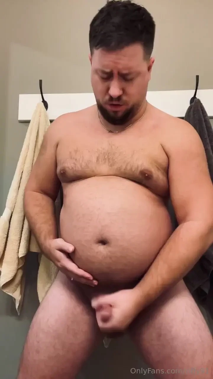 Just for fun my big belly is making me horny and i wanted you to be 