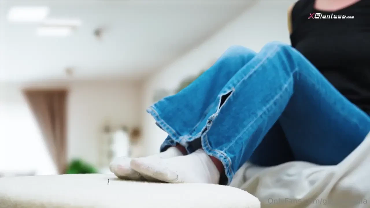 Story you re a tiny person and one of your girl colleagues asked to 