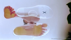 Story you ve been infected with the shrinking virus and your