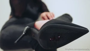 Clean that up and wait for the new crush videos like a goooood slave