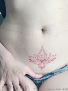 Ya hab a visto el nuevo tatuaje part 2