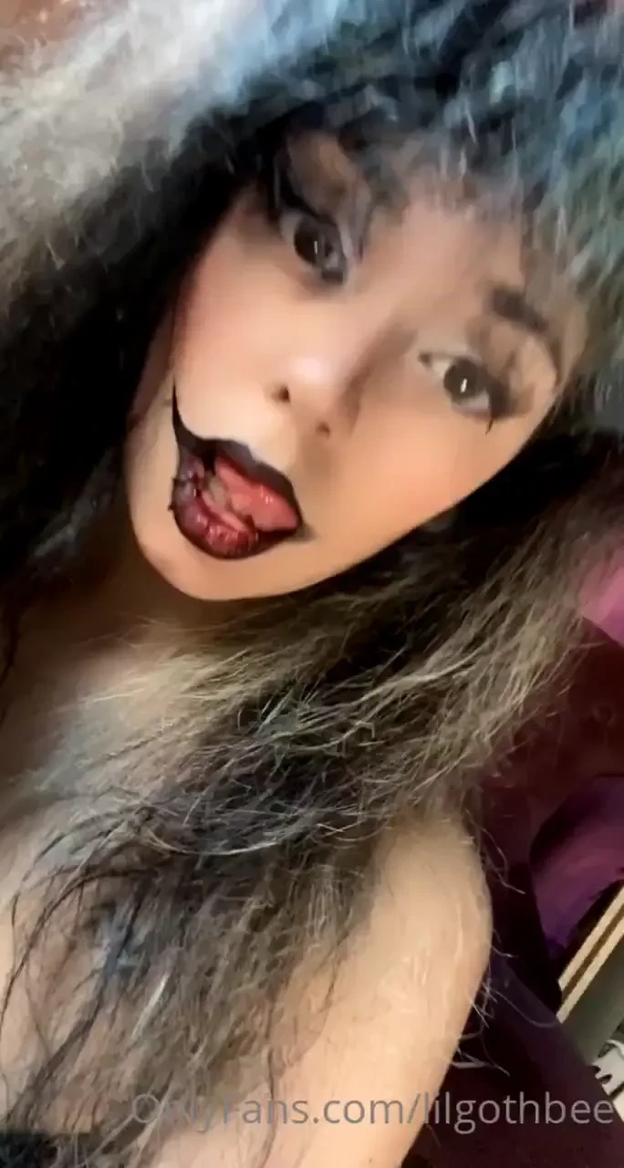 I would rather be hated for who i am than loved for who i m not 