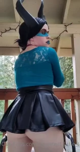 Wanna see me spread my legs in this cosplay tip me 5 i ll send you the