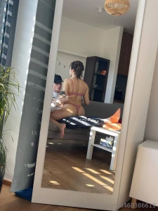 Ona je sladk jako kv ty a j jsem v n