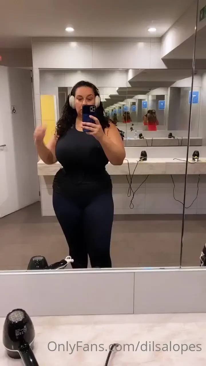 Custom videos with your name and me sucking a dildo this weekend for 