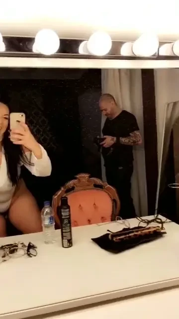 Behind the scenes on a photo shoot xx 