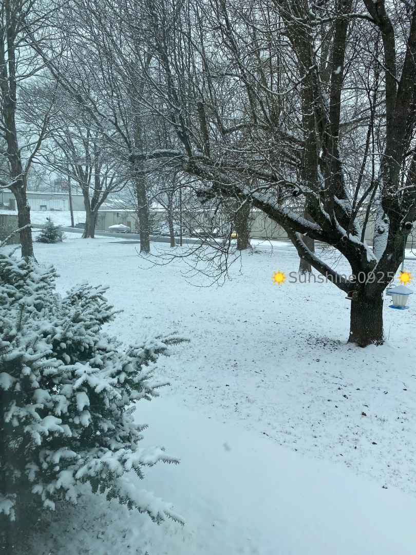 Stuck at home so you know that means we have all day to cum together 