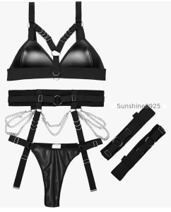 Who wants to help this girl get a new outfit who ever helps gets a