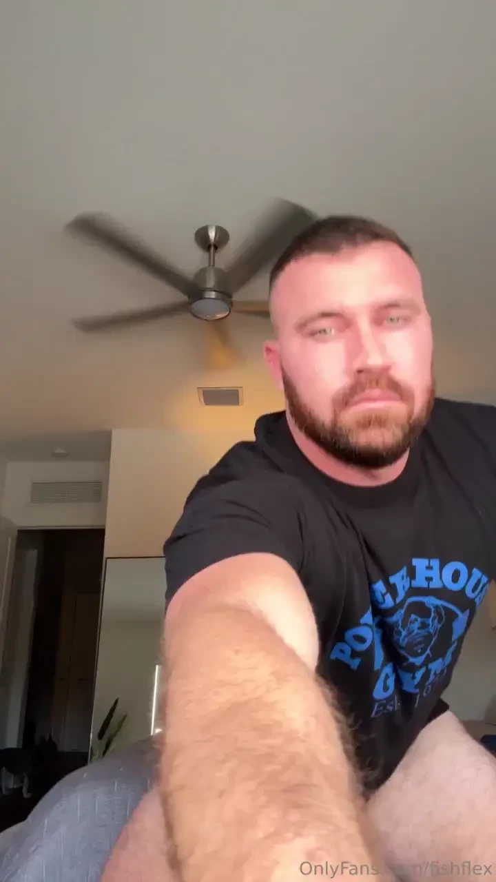 On the bed i just sent the full video out via dm full video is also 