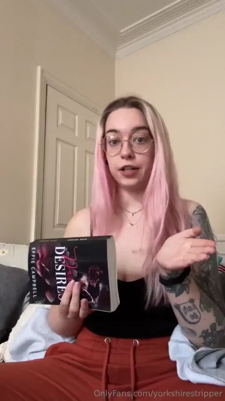 Do you like reading i ve started a little highlight on my instagram 