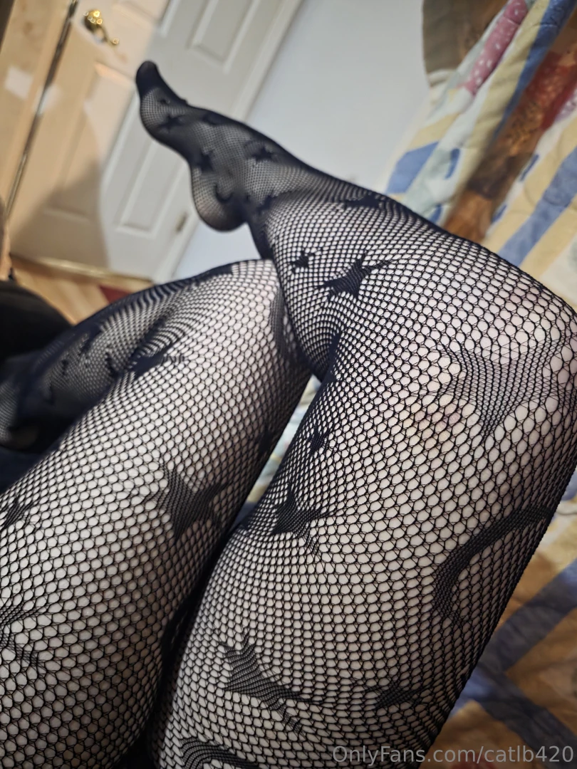 Some fishnet teasing 