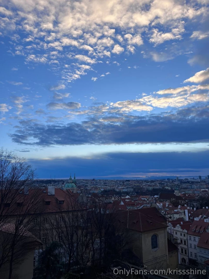 Krissloveskiss part 2 