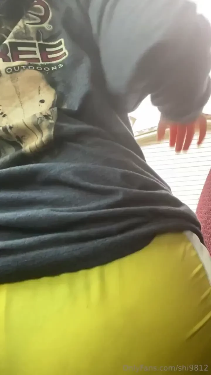 Wish i was sitting on you daddy 