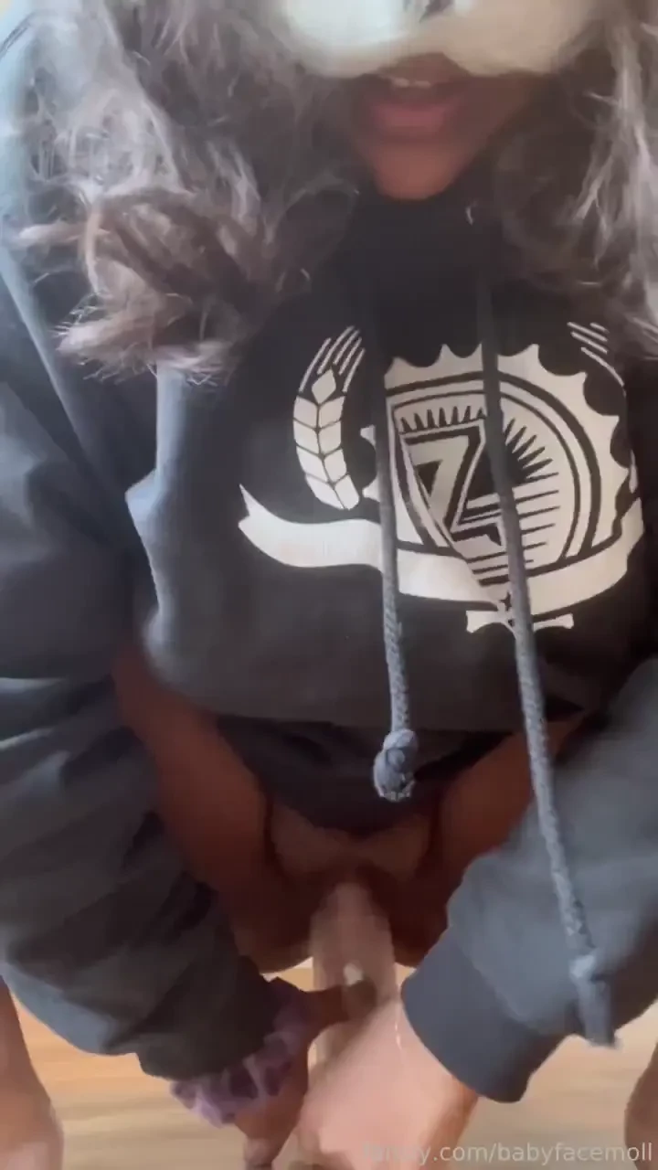 My dream finally came true got an xxl dildo and got the whole thing in 