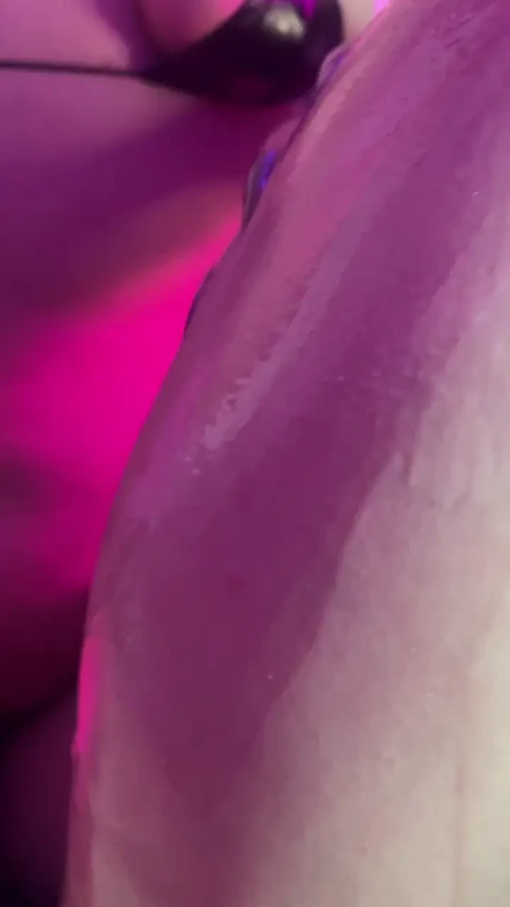 I could rub her body all day so soft and wet from all the oil 