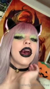 Here s that spitting pov you little bitches wanted tip for more
