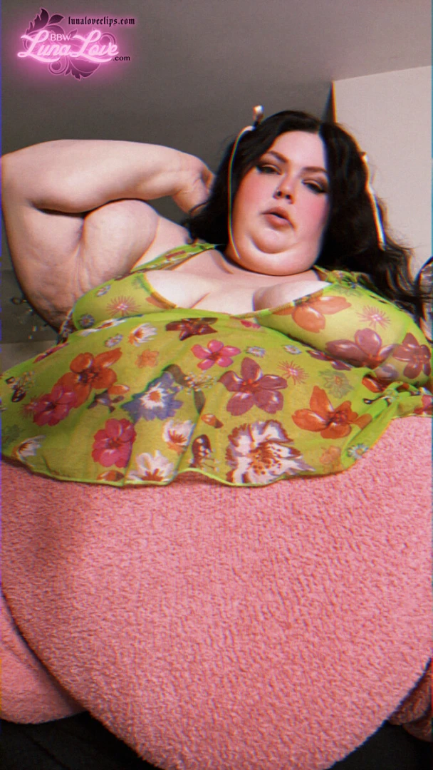 New photos up ssbbwlunalove 