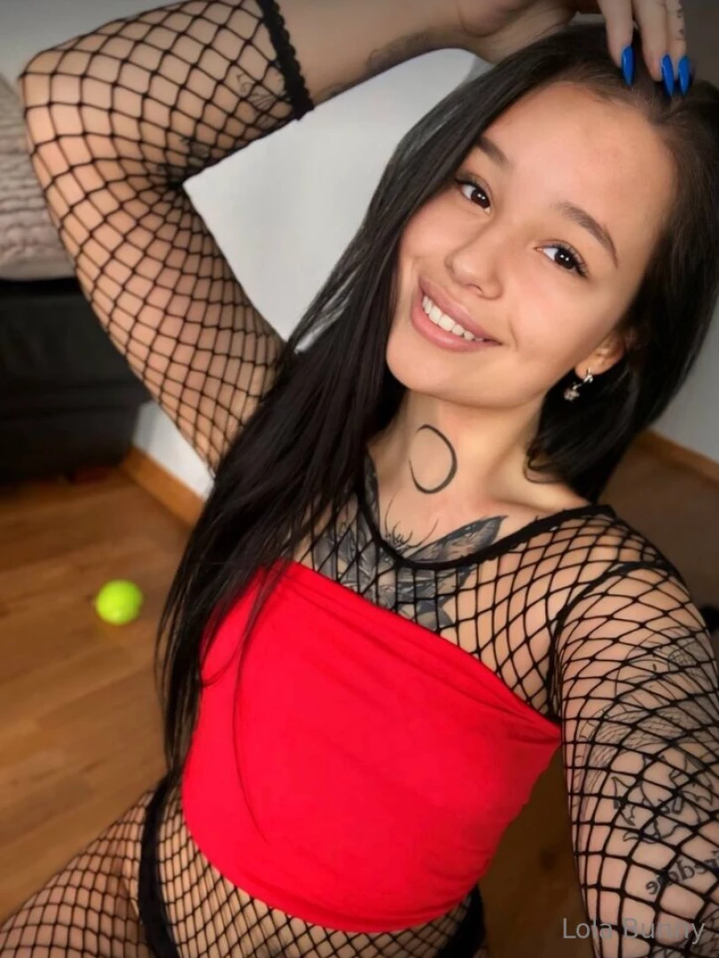 Free subscription slutty cutie vickieee69 loves to shake in orgasm part 37 