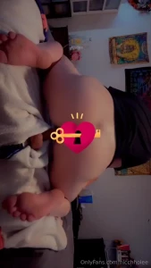 Wanna watch me ride my toy from the back view unlock to remove the