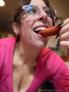 If you want my best content your gonna want to be on my snapchat i