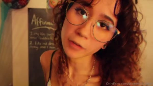 A teaser from my affirmations clip i specifically made for my devoted