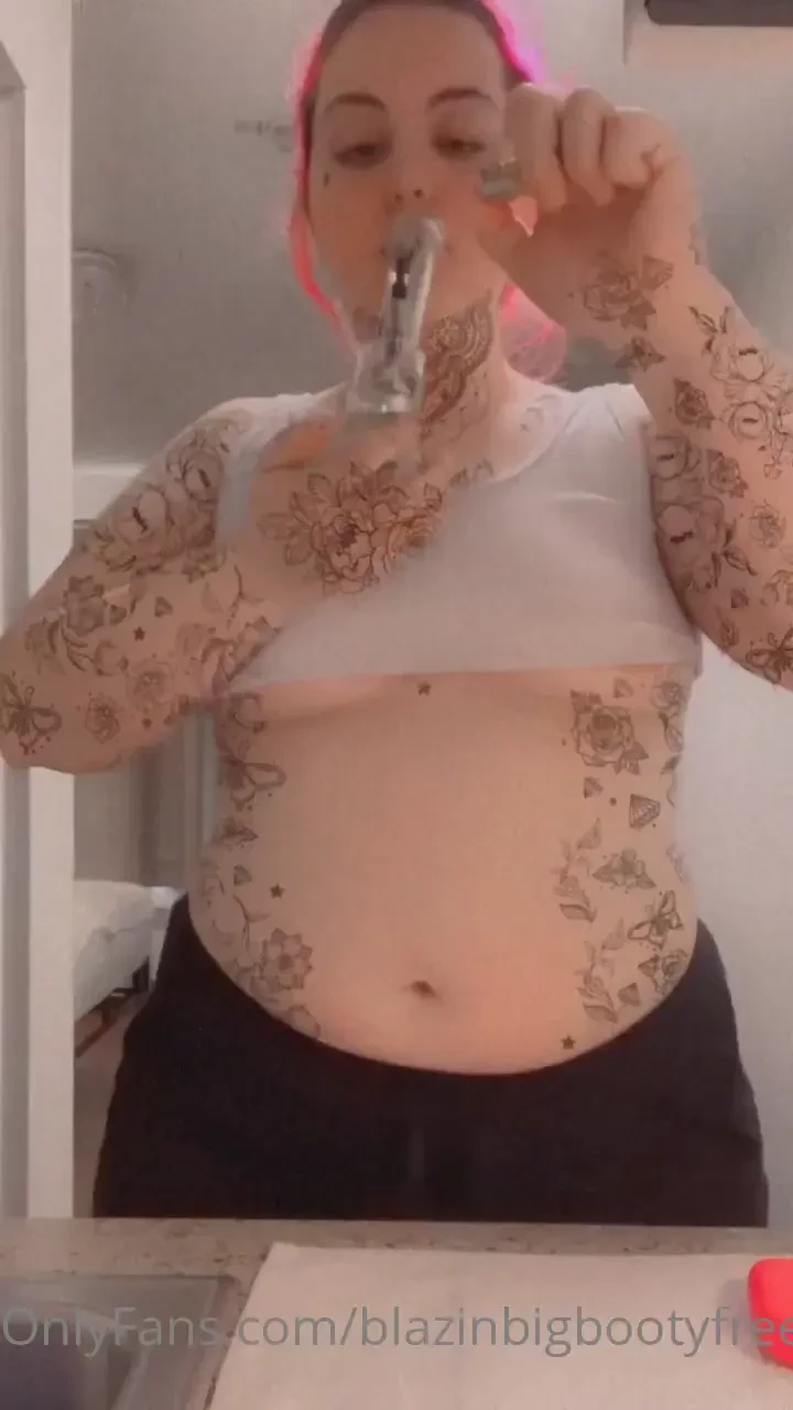 Always doing stoner things i d look sexy tatted up huh 