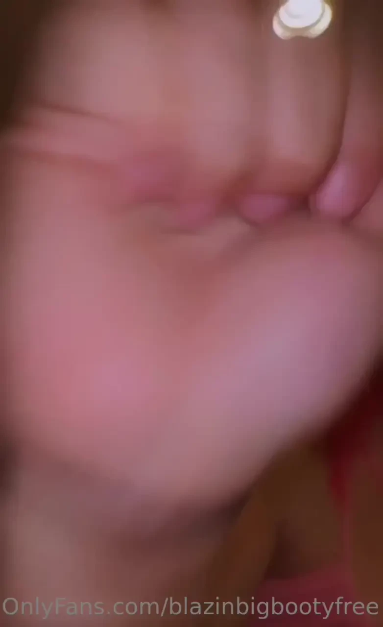 Todays my birthday wait until you see what i did with this cake 