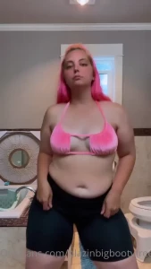 Ignoring you dancing all because you didnt send me money