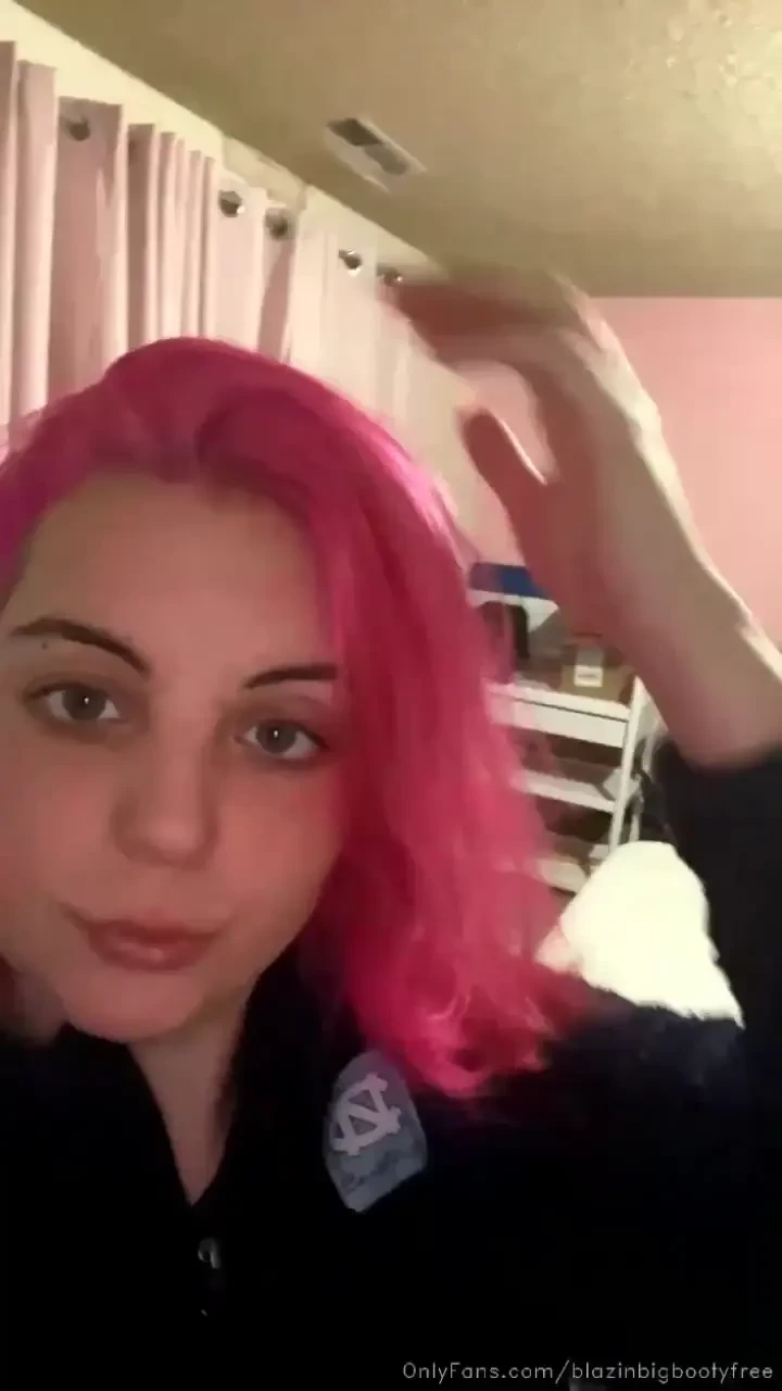 Stream started at 03 23 2022 7 40pm hiiii baby lets play 