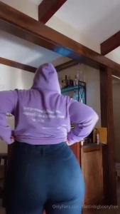 I got a sweet lil message for you read my sweater