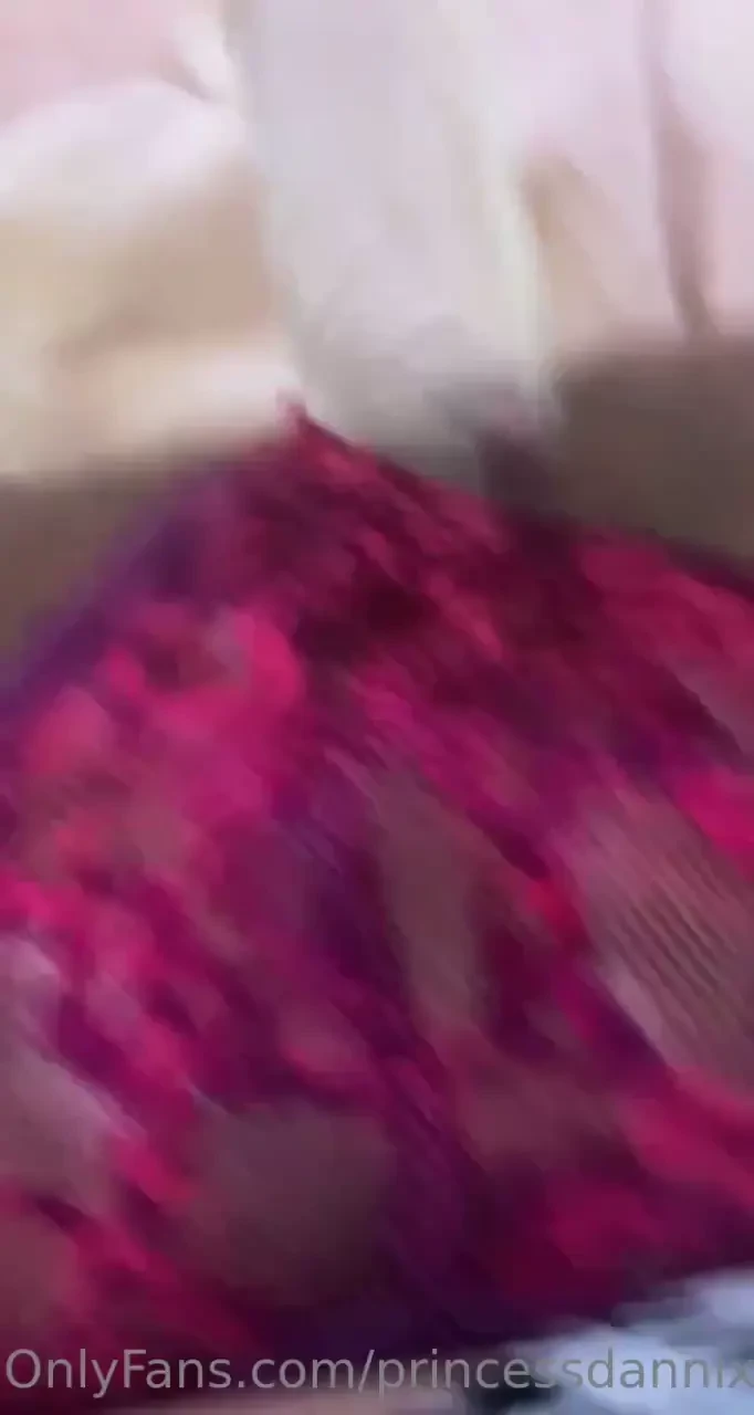 Tip 1 for 3 minutes of me beating my in these pink and purple panties 