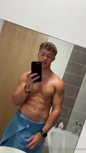 Nearly getting caught fucking in my friends apartment i thought i had