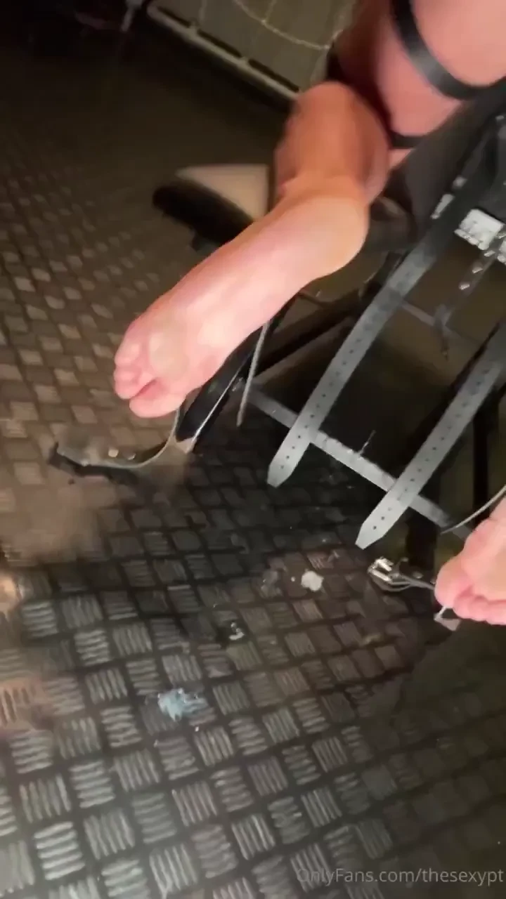 Who wants to see what went down in the sex dungeon mrdeepvoice 