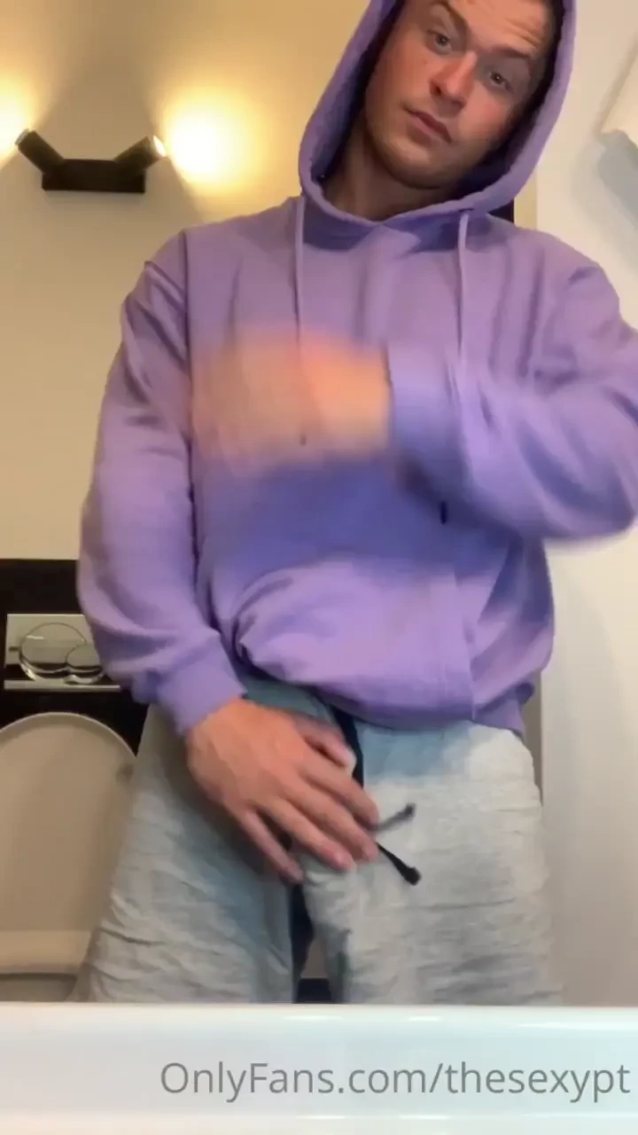 Morning strip bed shorts available for purchase dm if interested 