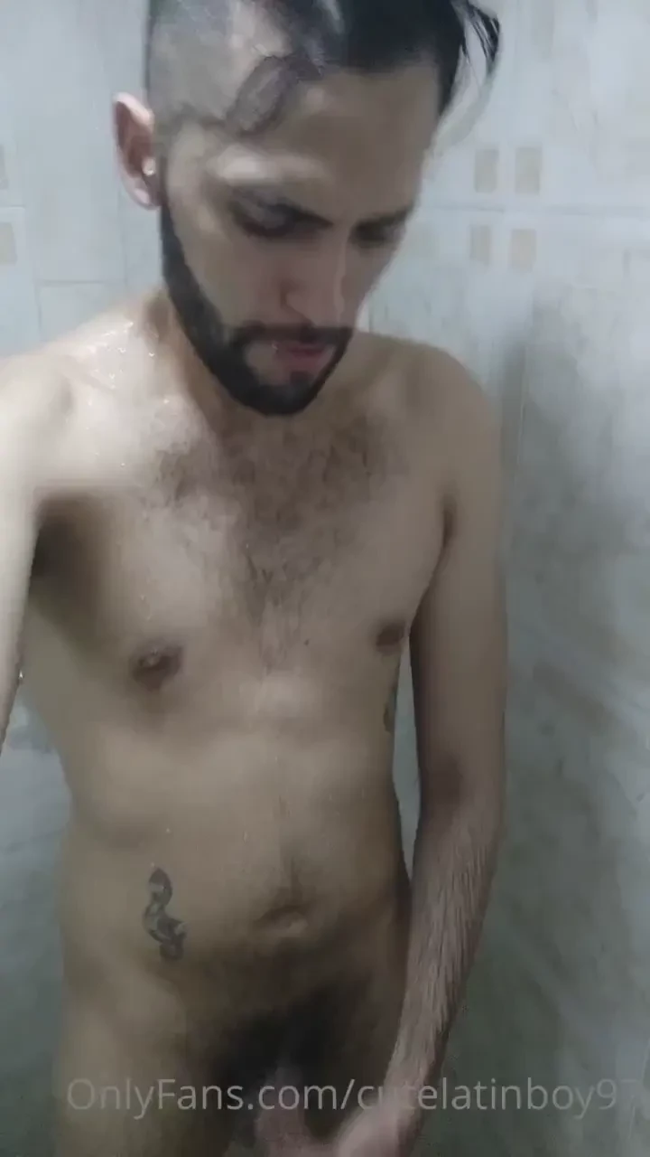 Jerking off in the shower thinking of you 