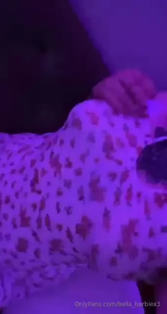 Add my girl free vid of me taking a cum shot on the face for new subs 