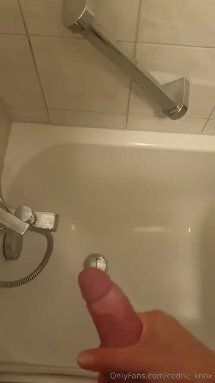 That was so much cum omg would you have swallowed it all 