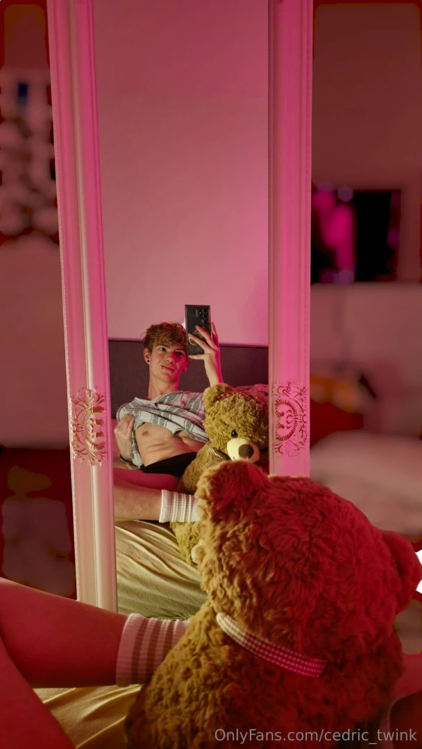 Naughty or nice either way - i ve got a present just for you swipe to 