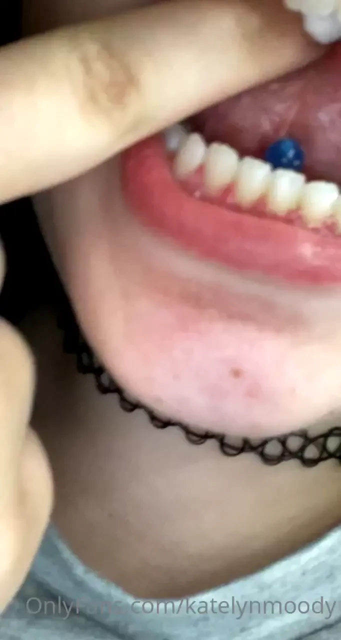 Cutting my tongue open from sucking dick to good 