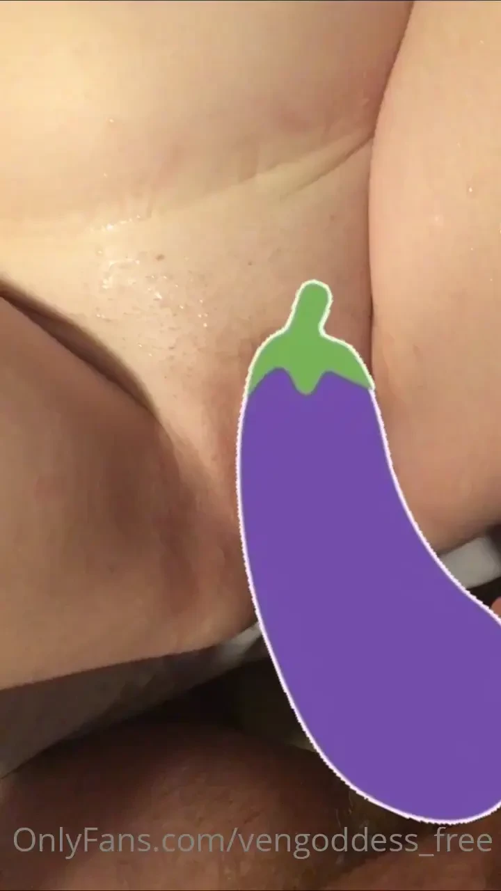 You gotta watch this explosion and how well i take dick 