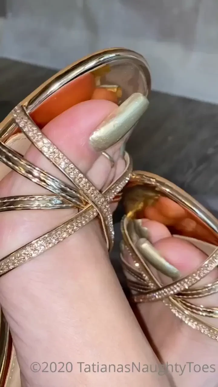 New 2020 11 28 metallic pedicure - champagne heels my champagne heels 
