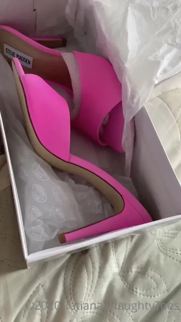 New 2020 07 17 french pedicure - neon pink heels trying on some neon 