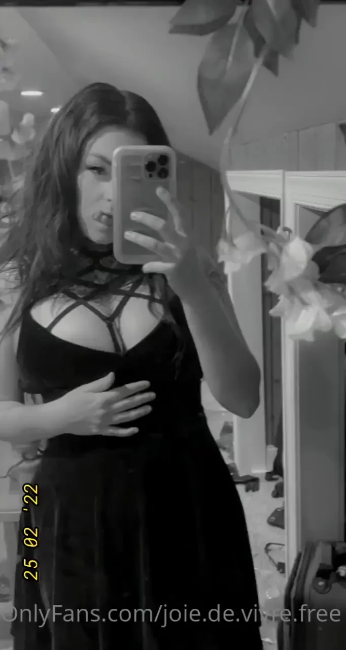 My birthday is june 4th vip page is still on sale for just 5 or head 