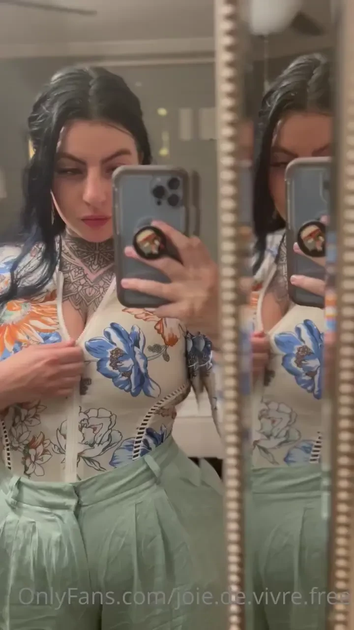 Who wants to play in my dms 