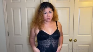 Showing off my new garter stocking set before i get hogtied and