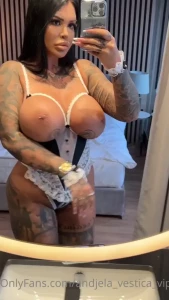 U subotu live show sa habibi12 ako zelite da kupite neki film pisite u